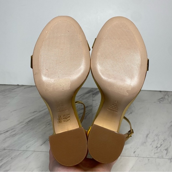 Schutz Gold Leather Ankle Strap Block Heel Sandal 10 1/2 B - Picture 15 of 16